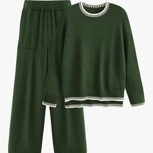 Women's Green sweater and pants Set with Striped Trim